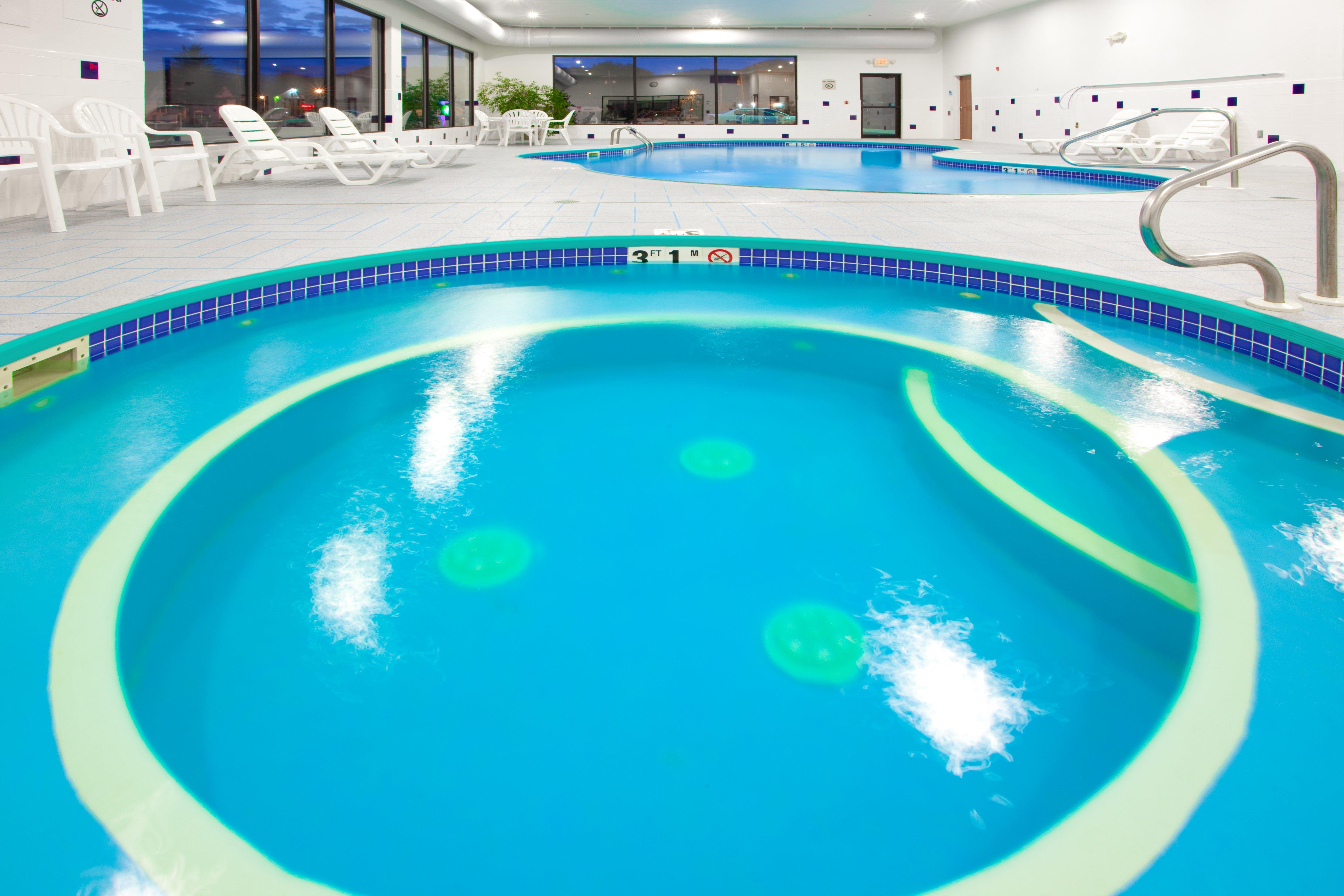 Holiday Inn Express Hotel & Suites Elkins By Ihg Exteriör bild