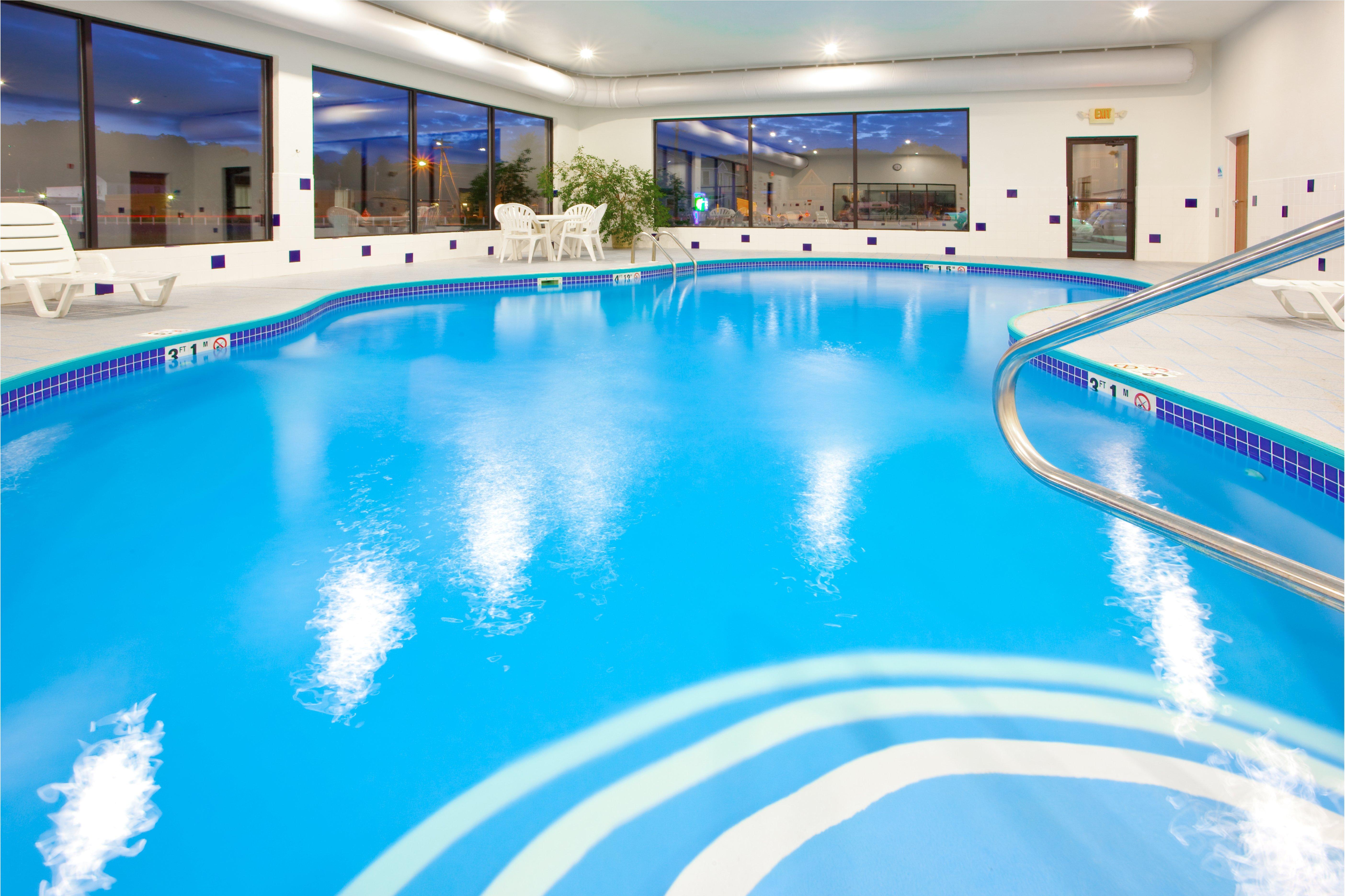 Holiday Inn Express Hotel & Suites Elkins By Ihg Exteriör bild