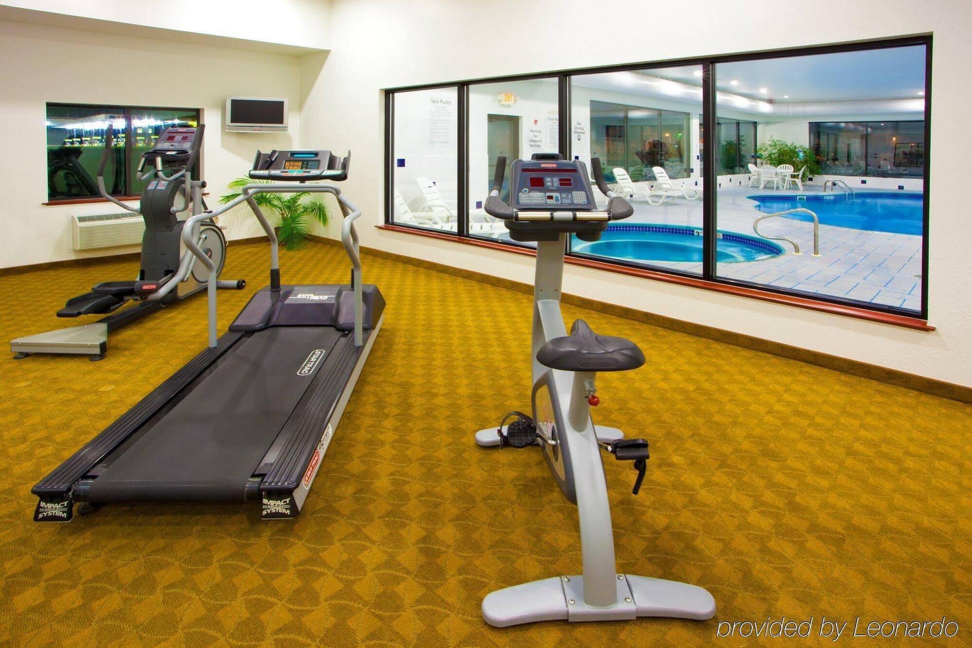 Holiday Inn Express Hotel & Suites Elkins By Ihg Exteriör bild